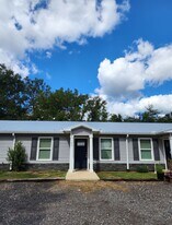 13222 Wisconsin St in Elberta, AL - Building Photo