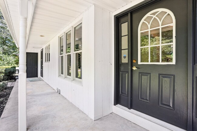 1674 High Point Ln in Phoenixville, PA - Building Photo - Building Photo