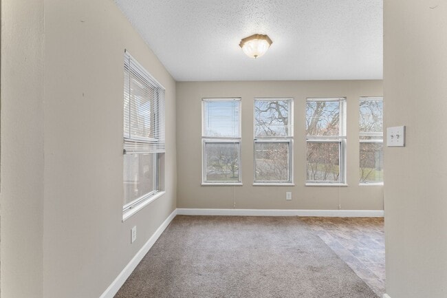 property at 3534 E Fall Creek Pkwy N Dr
