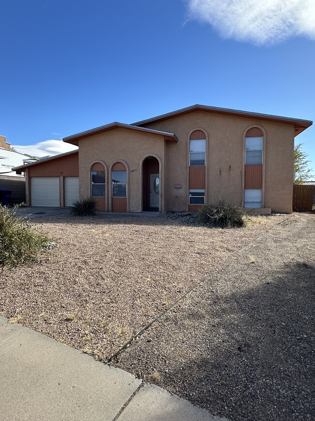 10900 Kielich Ave NE in Albuquerque, NM - Building Photo - Building Photo