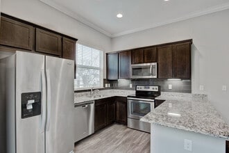 Gala at Premier in Plano, TX - Foto de edificio - Building Photo