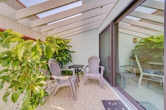 1 Windrush Blvd in Indian Rocks Beach, FL - Building Photo - Building Photo