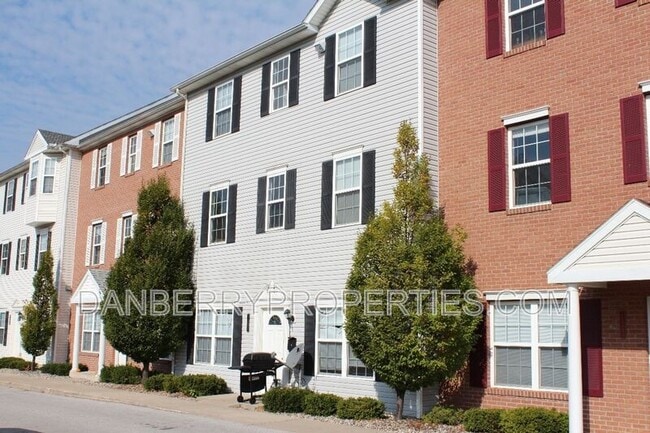 property at 1125 N Byrne Rd