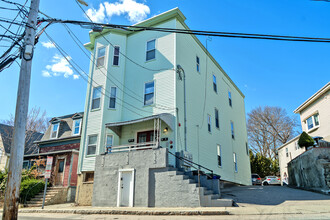 34-40 Crescent St in Somerville, MA - Building Photo - Building Photo