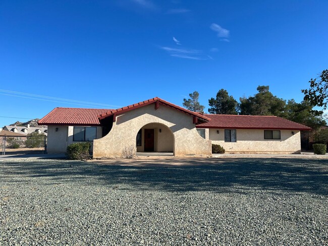 property at 18930 Siskiyou Rd