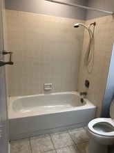 238 E Fern Ave in Redlands, CA - Building Photo - Building Photo