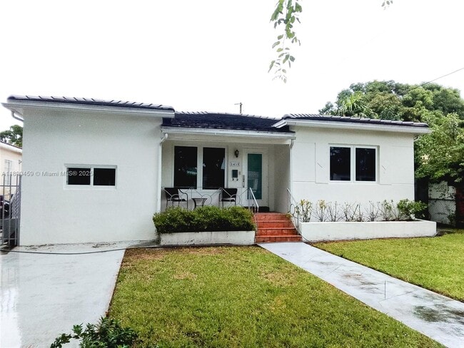 property at 1415 SW 17th Terrace