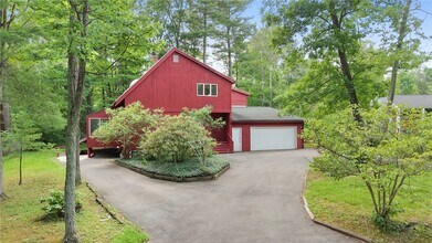 318 Blackstone Ave, Unit 163 in Ithaca, NY - Building Photo - Building Photo