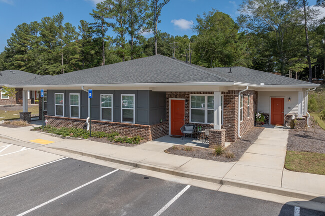 Wimberly Manor Apartments - Adult 62+ in Winder, GA - Foto de edificio - Building Photo