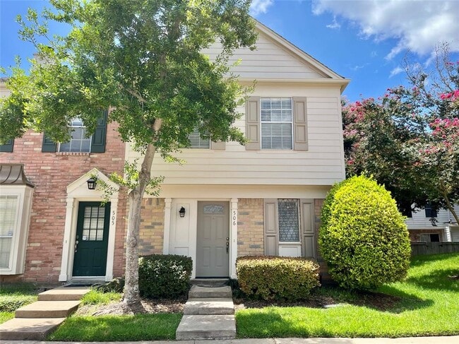property at 2808 Grants Lake Blvd