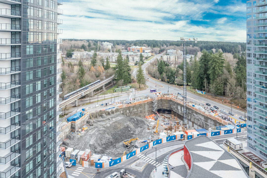 King George Hub Phase D in Surrey, BC - Building Photo