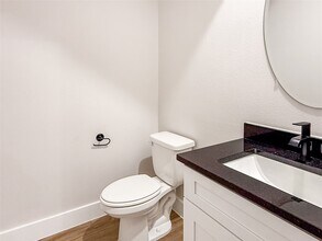 5603 Mobeetie Lp in Bee Cave, TX - Building Photo - Building Photo