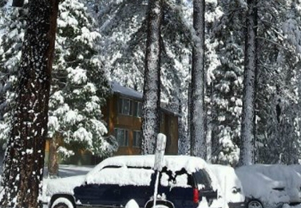 Sierra Garden Apartments in South Lake Tahoe, CA - Building Photo