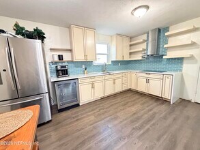 5013 Chivalry Dr in Jacksonville, FL - Building Photo - Building Photo