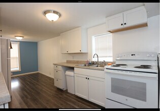 2861 S Roena St in Indianapolis, IN - Building Photo - Building Photo