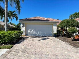 7203 Salerno Ct in Naples, FL - Building Photo