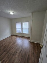 2555-2557-2557 Sullivant Ave in Columbus, OH - Building Photo - Building Photo