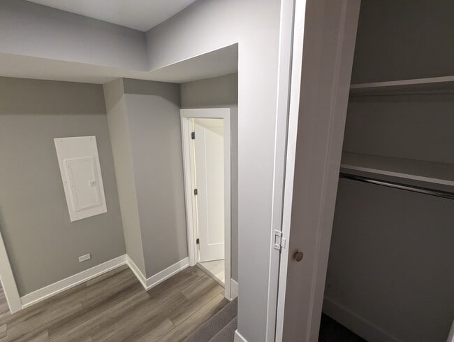 3935 N Janssen Ave, Unit #3935-GDN in Chicago, IL - Building Photo - Building Photo