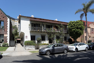 353 S Cochran Ave in Los Angeles, CA - Building Photo - Primary Photo