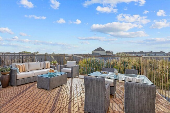 property at 9133 Creekstone Lake Dr
