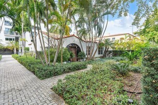 1024 Lenox Ave. in Miami Beach, FL - Building Photo