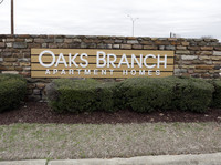 Oaks Branch Apartments in Garland, TX - Foto de edificio - Building Photo