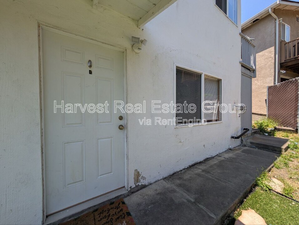 14772 Midland Rd in San Leandro, CA - Building Photo