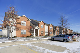 Crowwood Pointe by Royse + Brinkmeyer Apartments