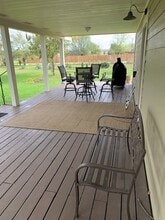 3381 Sartain Rd in Mineral Wells, TX - Foto de edificio - Building Photo