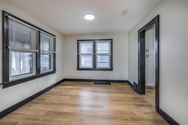 849 Glenn St in Akron, OH - Building Photo - Building Photo