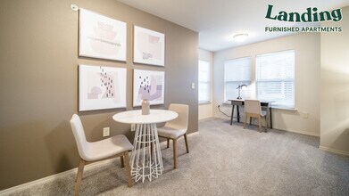 701 W 101st Pl S-Unit -0526.699691 in Jenks, OK - Building Photo - Building Photo