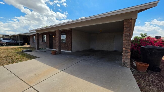 4657 E Covina St in Mesa, AZ - Building Photo - Building Photo