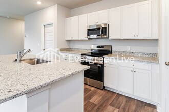 100 Crimson Ln in Savannah, GA - Building Photo - Building Photo