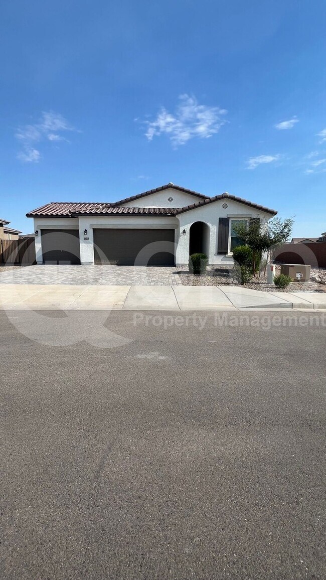 40305 W Agave Rd in Maricopa, AZ - Building Photo - Building Photo