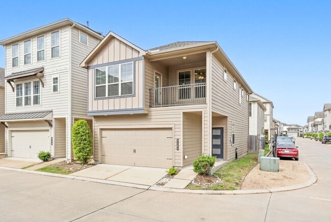 3104 Roseland Terrace Ln