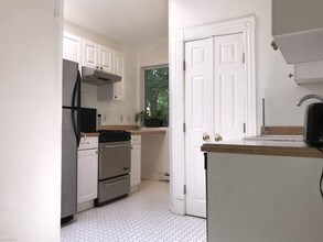 63 Waterhouse St-Unit -Apt 6 in Somerville, MA - Building Photo - Building Photo
