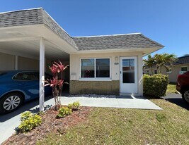 237 Portree Dr in Dunedin, FL - Building Photo