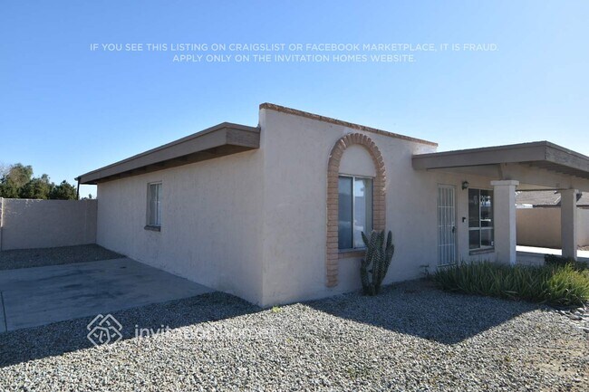 3017 N 86th Ave in Phoenix, AZ - Building Photo - Building Photo
