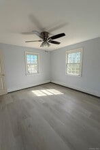 518 9th St in West Babylon, NY - Building Photo - Building Photo