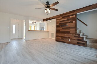 422 Cook Dr in Clarksville, TN - Building Photo - Building Photo