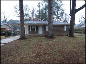 4624 Manchester Dr in Little Rock, AR - Building Photo