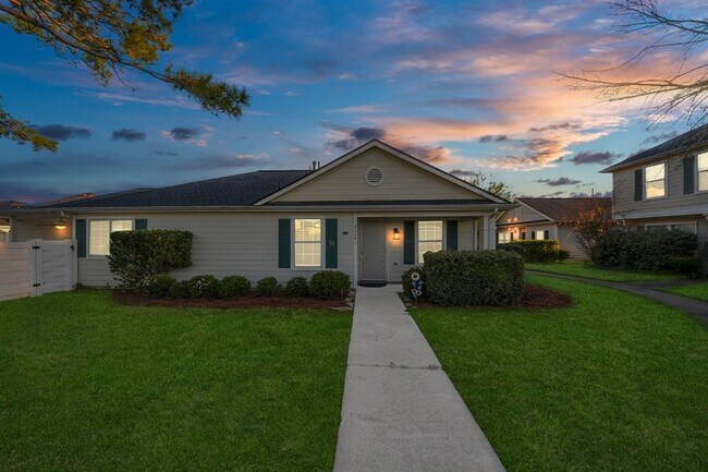 property at 20641 Patriot Park Ln