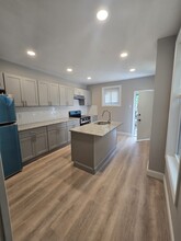 6349 Elmwood Ave in Philadelphia, PA - Building Photo - Building Photo