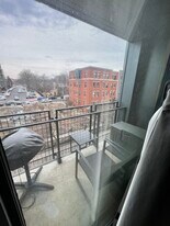 683 Massachusetts Ave, Unit 302 in Boston, MA - Building Photo