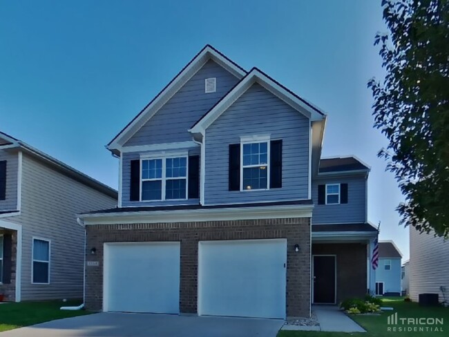 1964 Shadow Creek Blvd in Columbus, IN - Building Photo - Building Photo