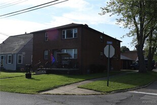 105 Fernald Ave in West Seneca, NY - Building Photo