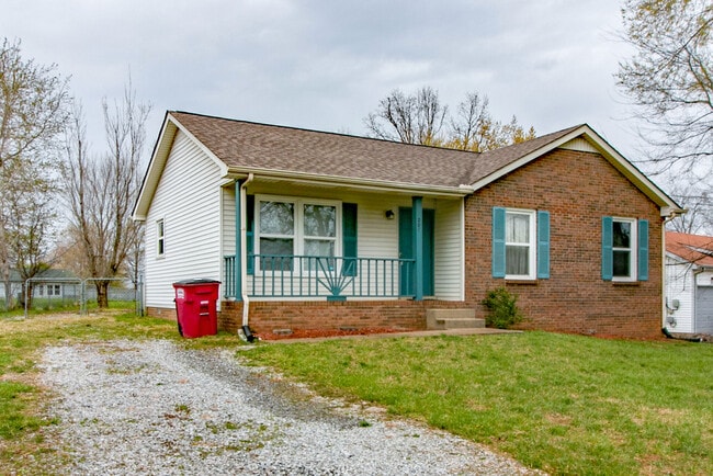 207 Quail Ridge Rd in Clarksville, TN - Building Photo - Building Photo