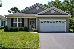 101 Newcastle Ct in Galloway, NJ - Building Photo