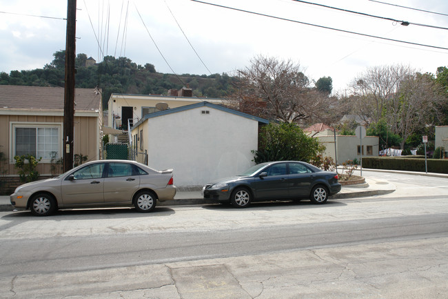 3-Unit Residential in Glendale, CA - Building Photo - Building Photo