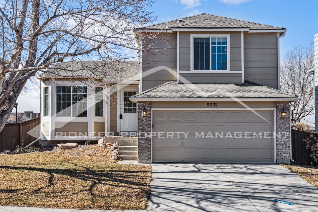 9231 Weeping Willow Ct in Littleton, CO - Building Photo